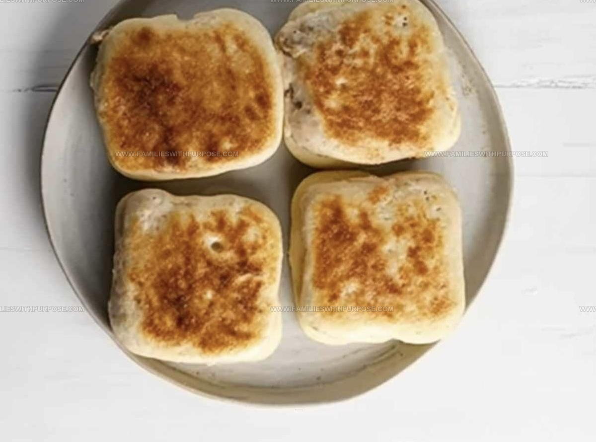 Msmen Filled with Chicken Recipe