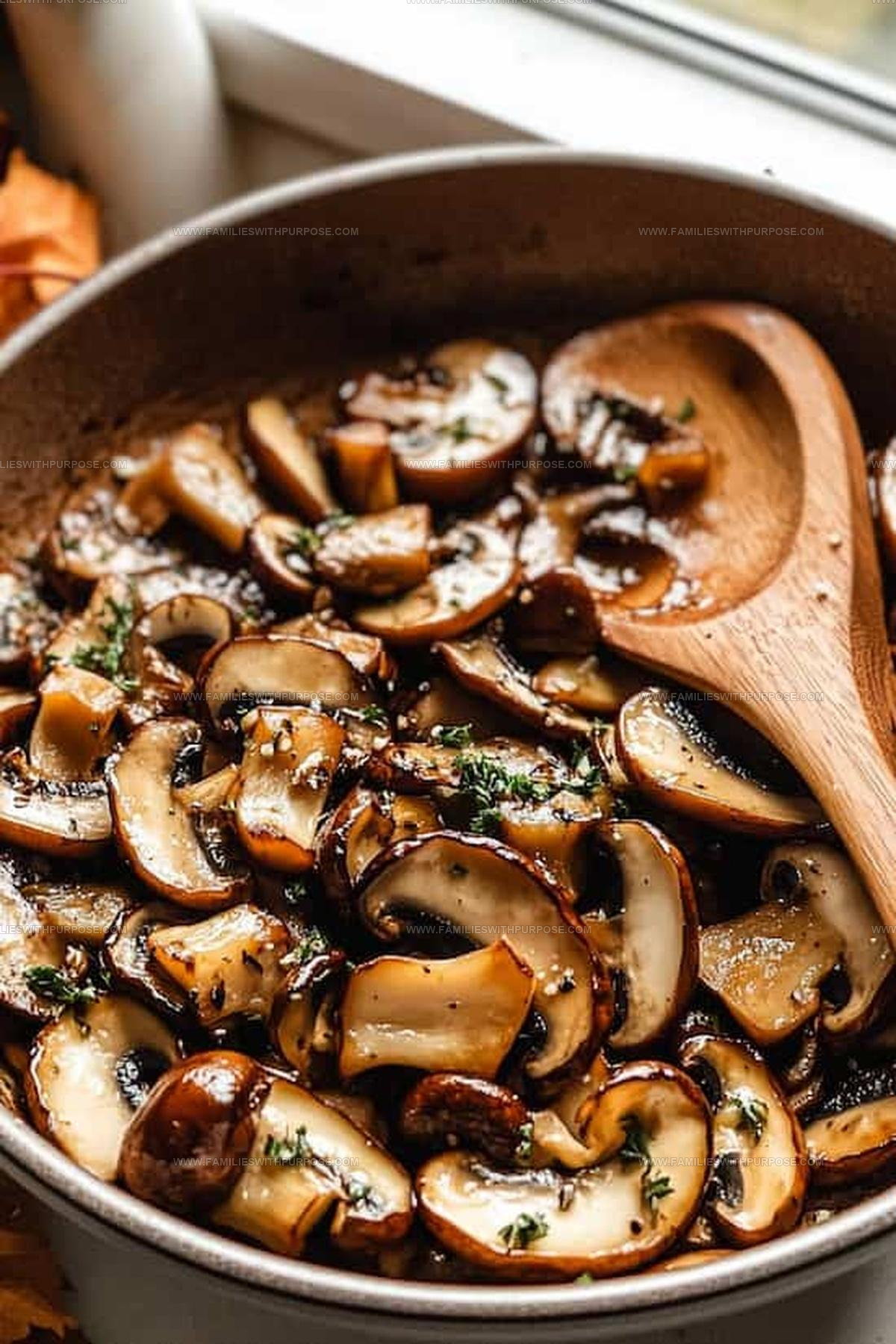 Garlic Sauteed Shiitake Mushrooms Recipe