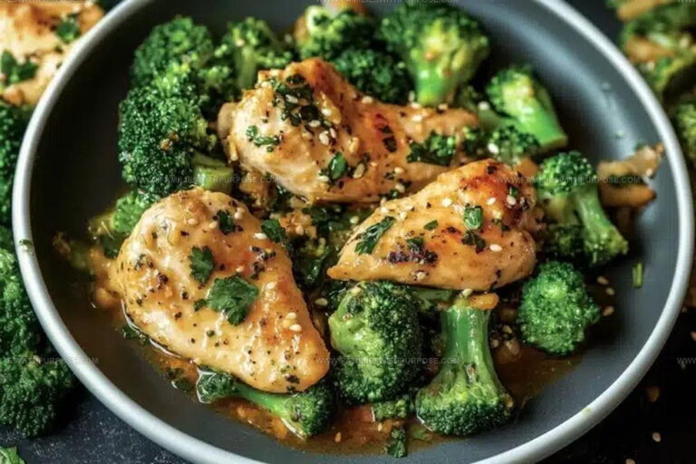 Savory Garlic Chicken with Broccoli and Spinach Recipe
