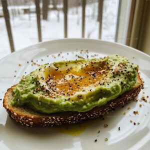 Spicy Smashed Avocado Egg Toast Recipe