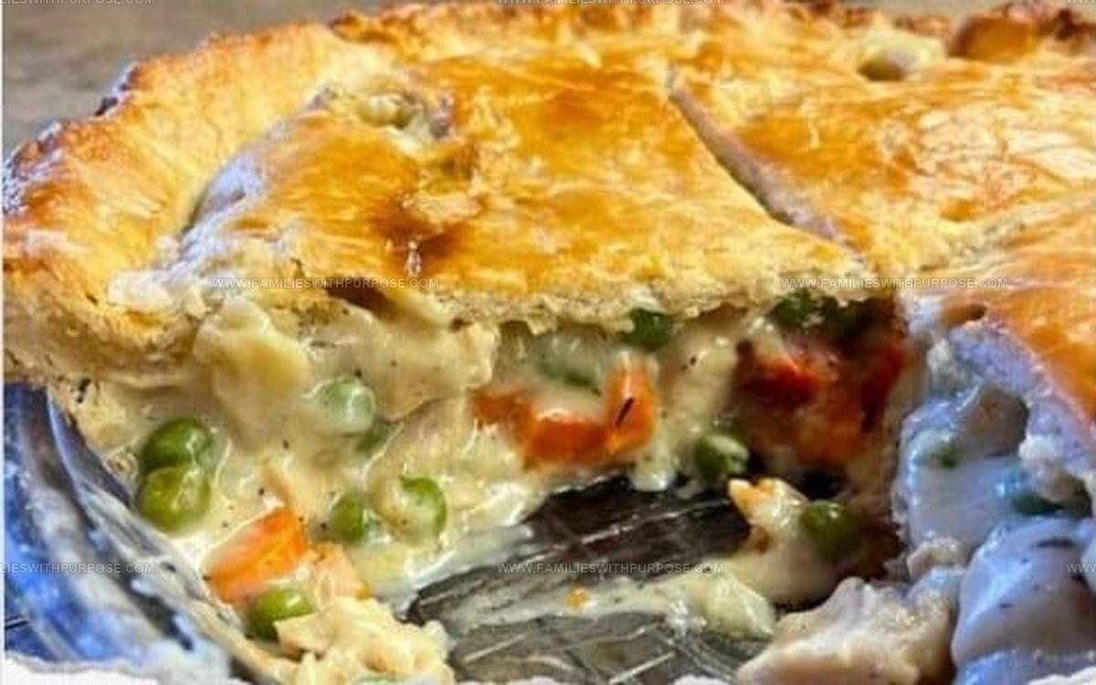 Rustic Skillet Chicken Pot Pie Recipe