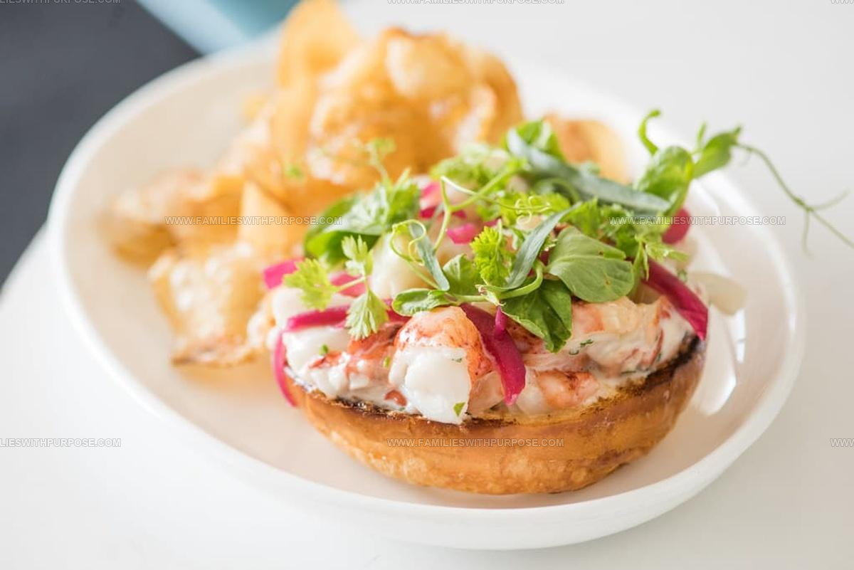 Fresh Lobster Tartine Recipe
