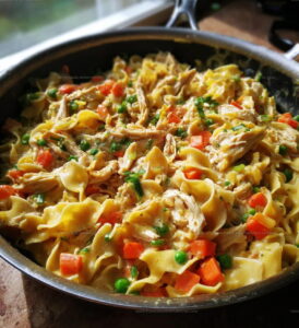 Cozy Creamy Chicken Pot Pie Noodle Skillet Recipe