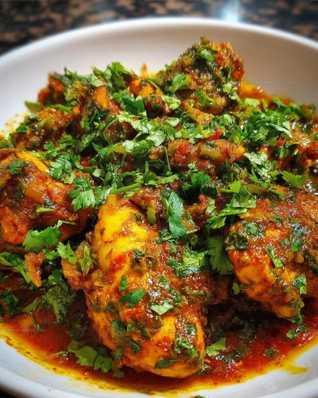 Highlights of Chicken Bhuna