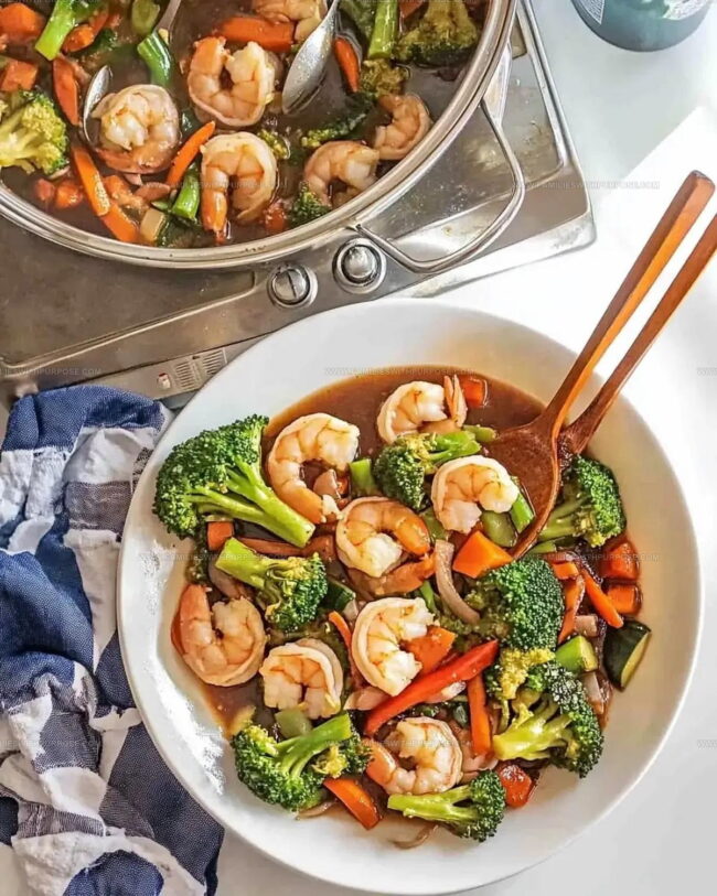 How to Prepare Shrimp Vegetable Stir Fry